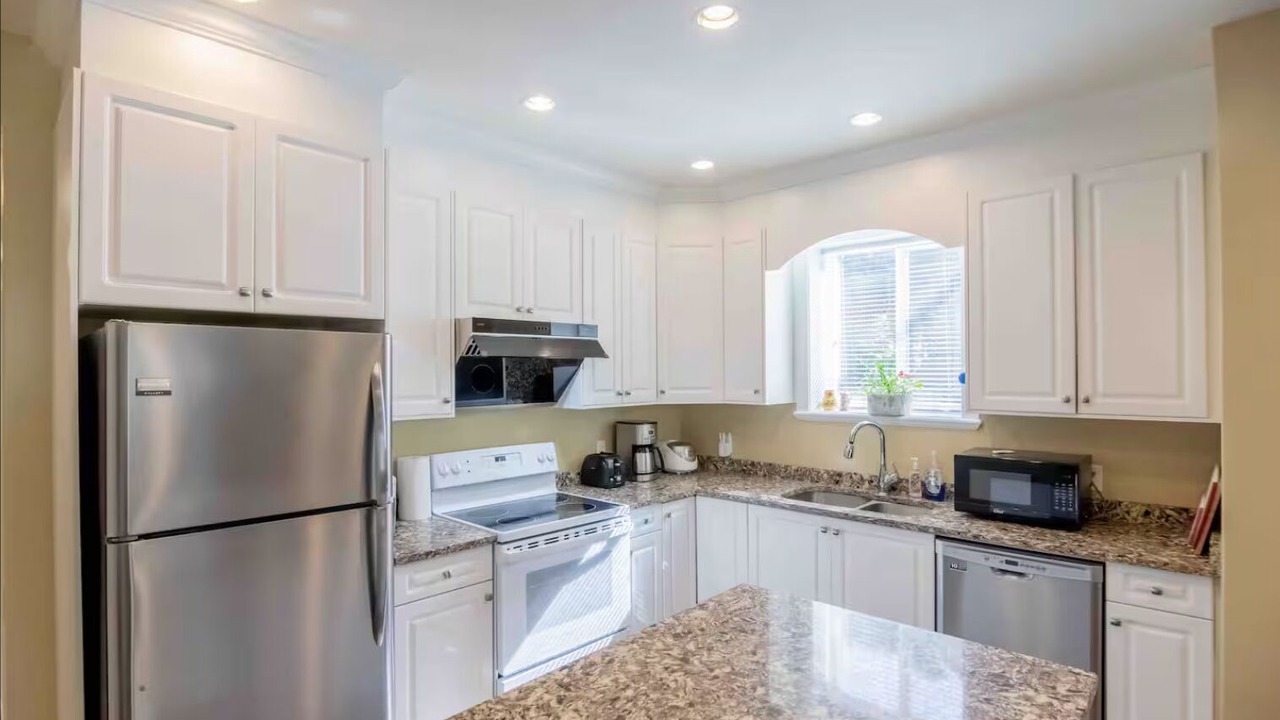 Photo of Kitchen in Regional District of Nanaimo