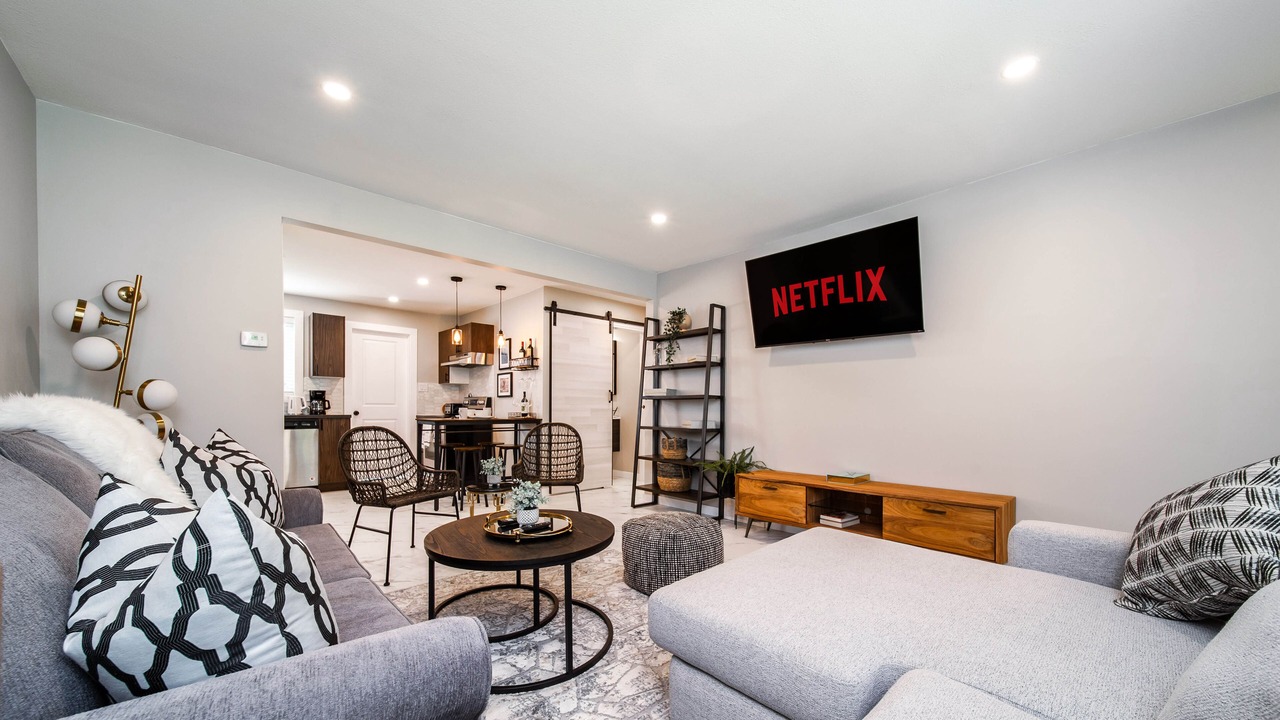 Photo of Livingroom in Northeast Edmonton