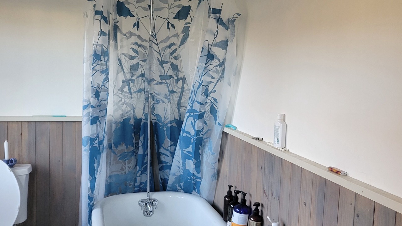 Photo of Bathroom in Port Alberni
