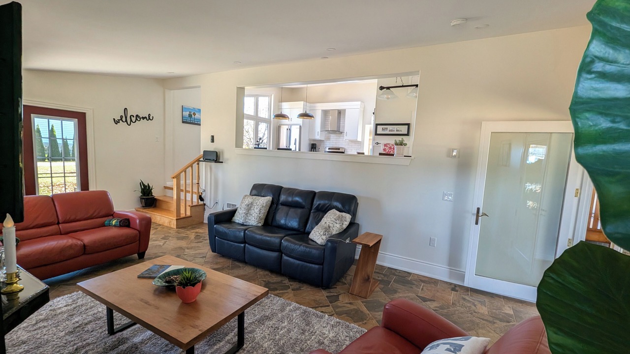 Photo of Livingroom in Clarksburg