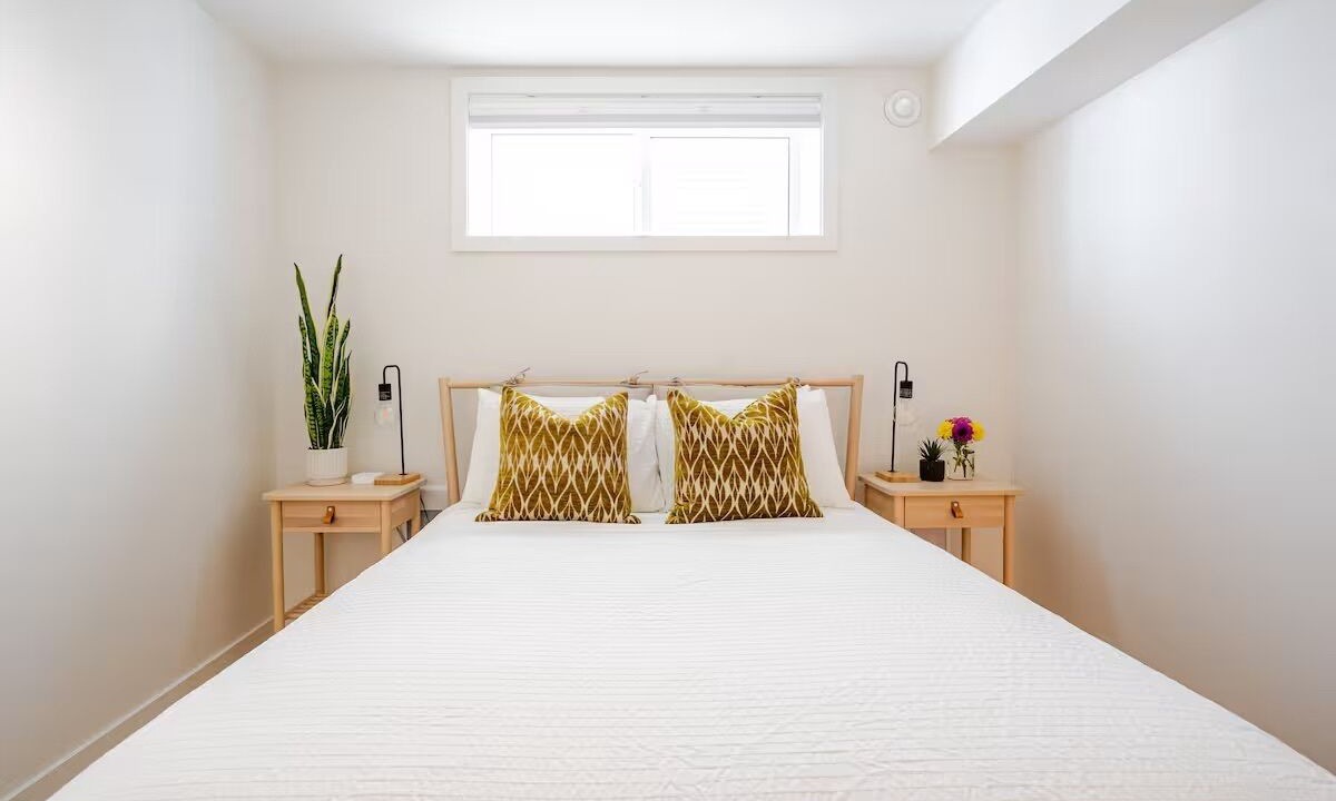 Photo of Bedroom in Colwood