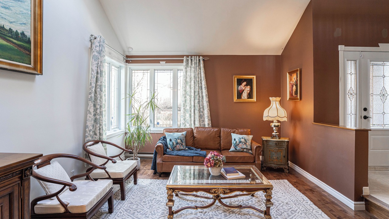 Photo of Livingroom in Montreal