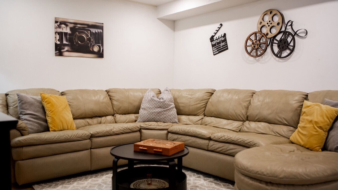 Photo of Livingroom in Strong
