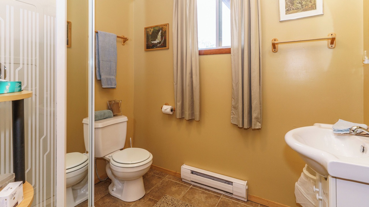 Photo of Bathroom in Foley