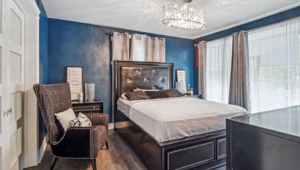 Photo of Bedroom in Pointe-aux-Trembles