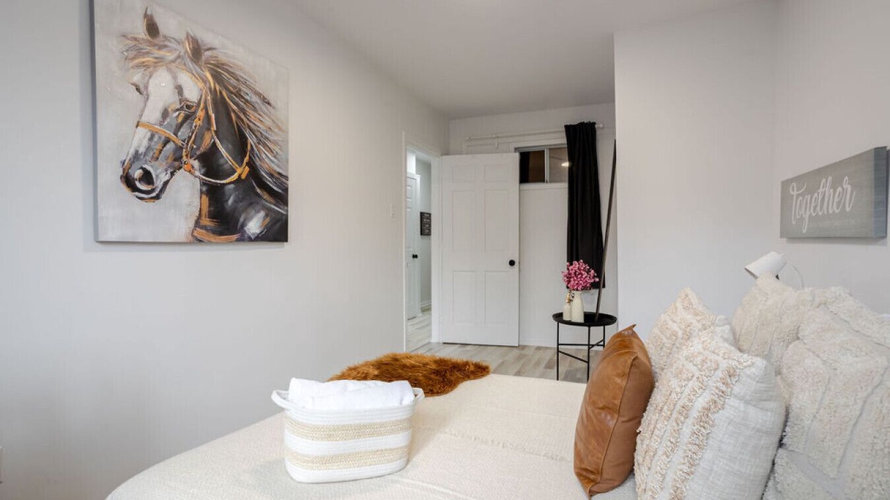 Photo of Bedroom in Griffintown