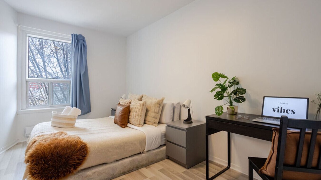 Photo of Bedroom in Griffintown