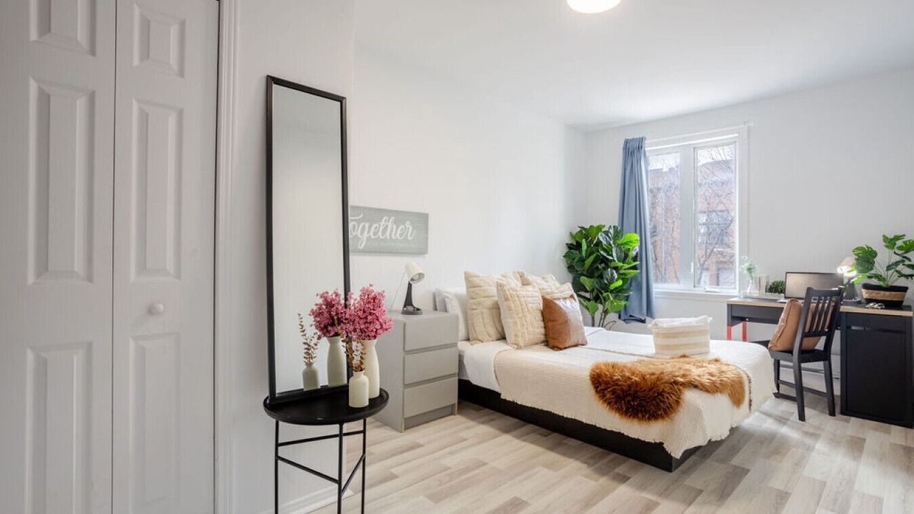 Photo of Bedroom in Griffintown