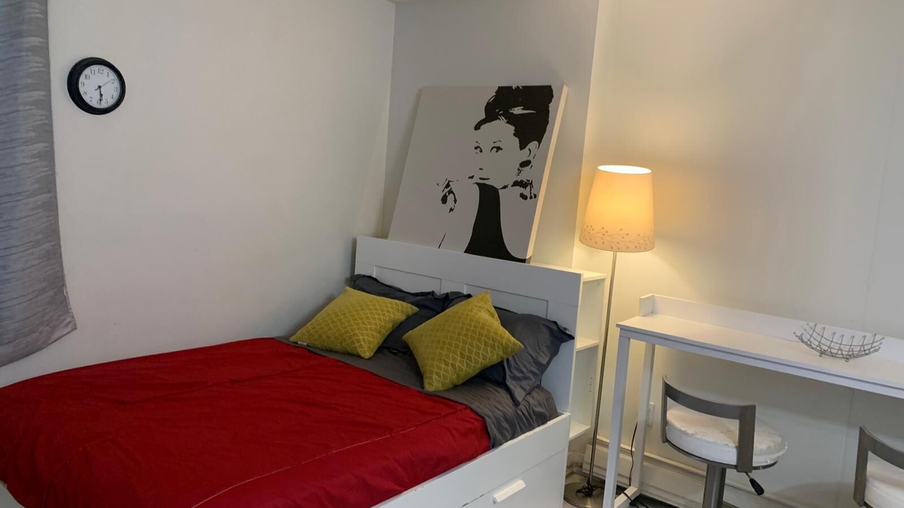 Photo of Bedroom in Downtown Calgary