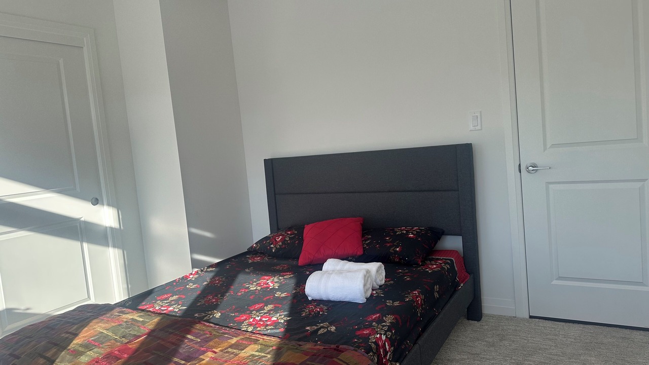Photo of Bedroom in Thorold