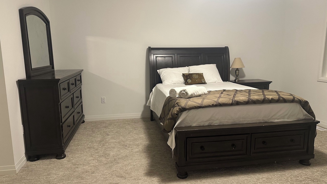 Photo of Bedroom in Thorold