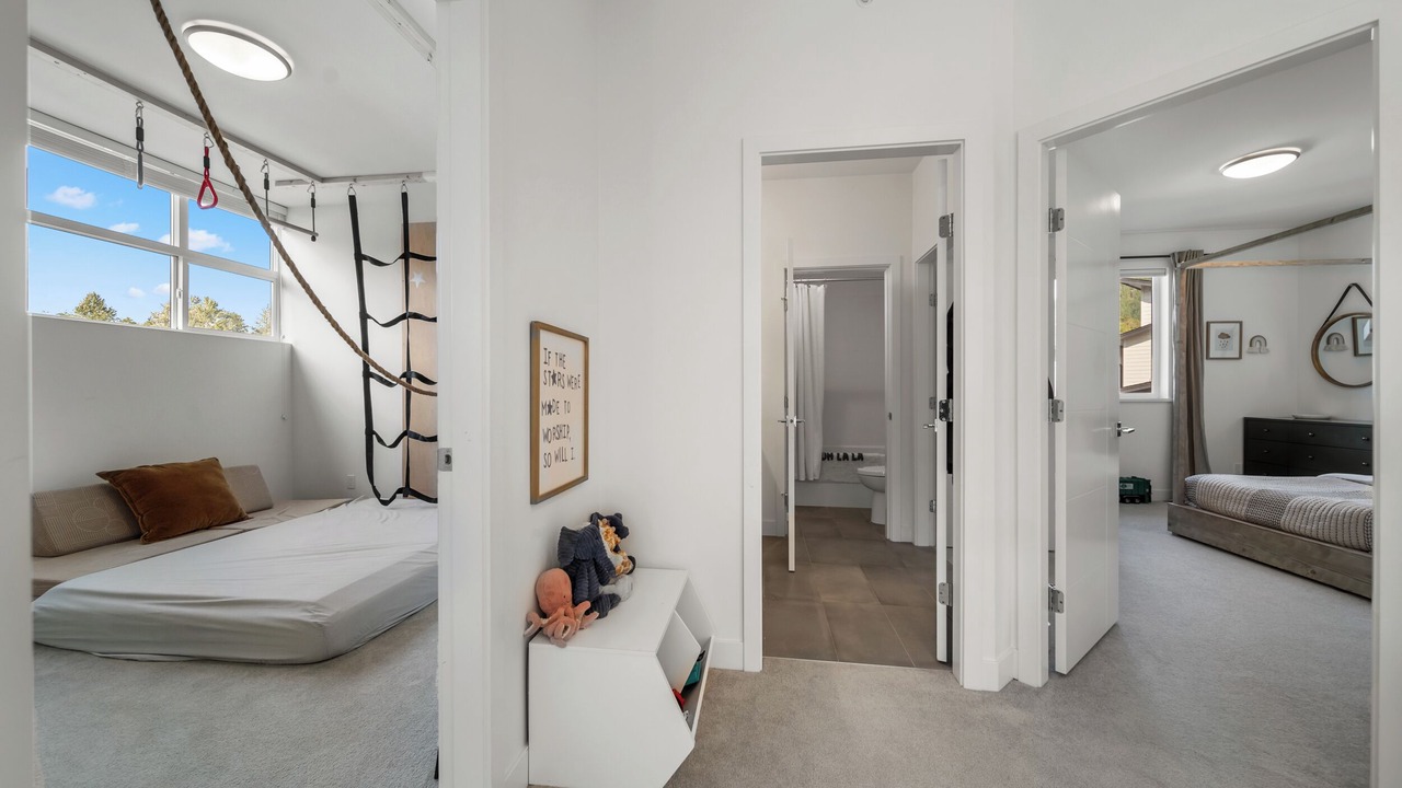 Photo of Bedroom in Squamish