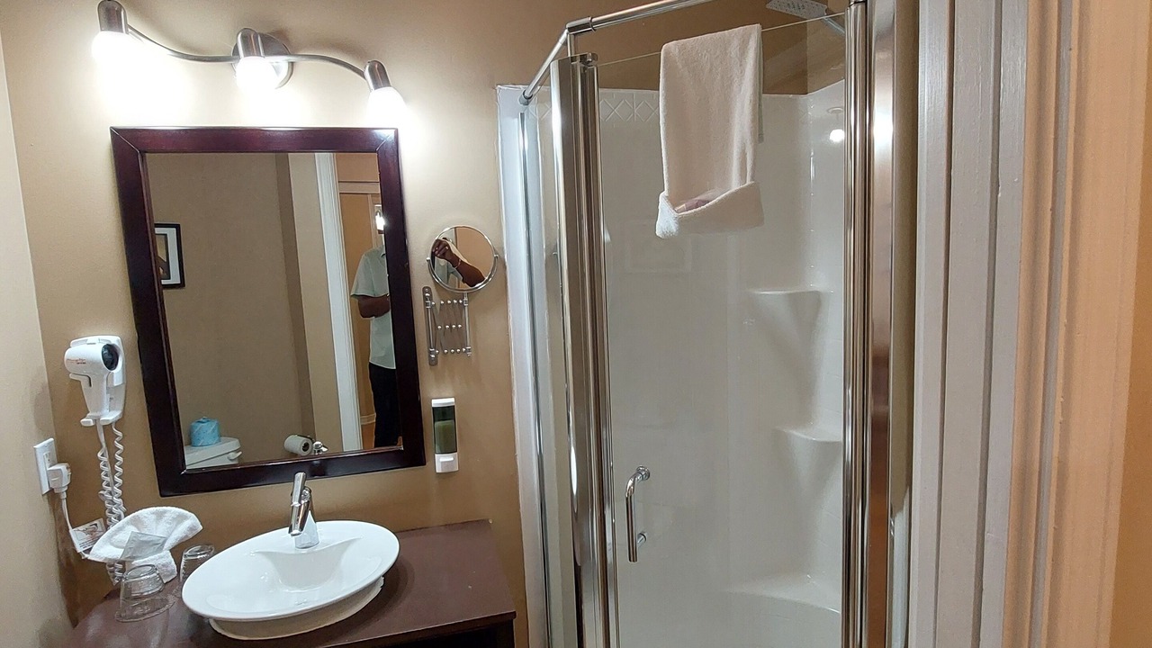 Photo of Bathroom in Saint-Sauveur