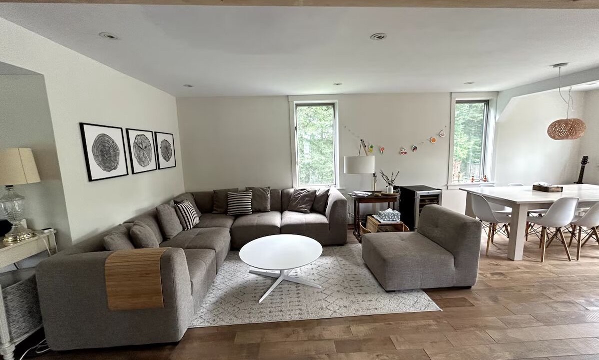 Photo of Livingroom in Petit-Lac-Long