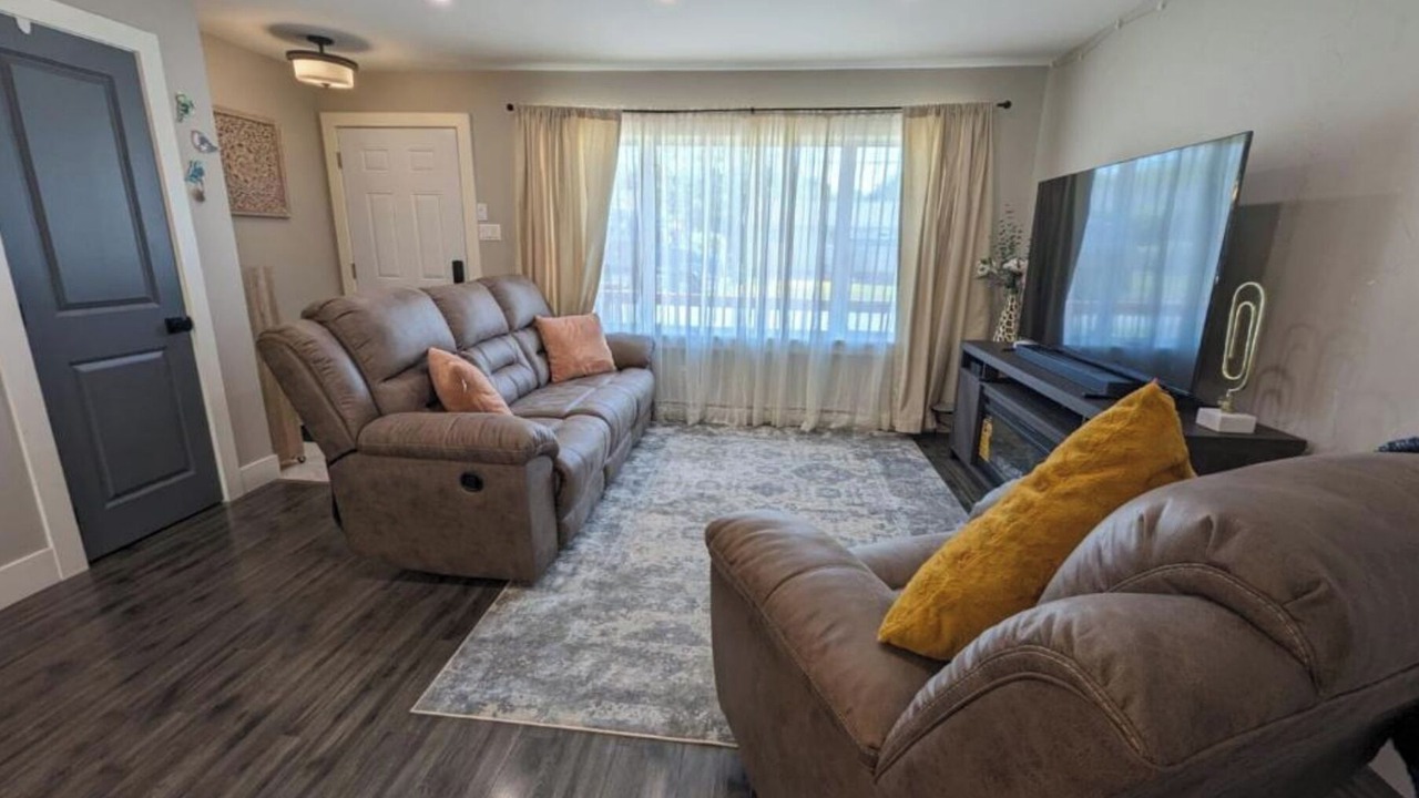 Photo of Livingroom in Lower Sackville