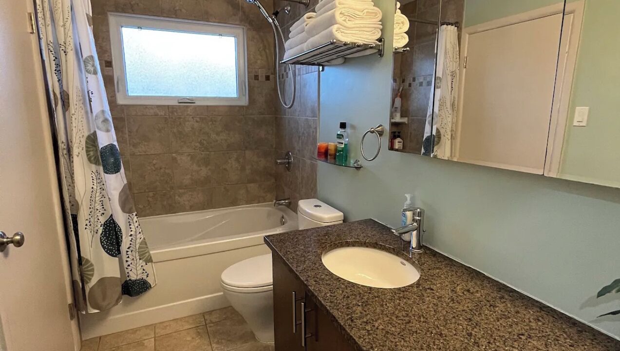 Photo of Bathroom in Brentwood