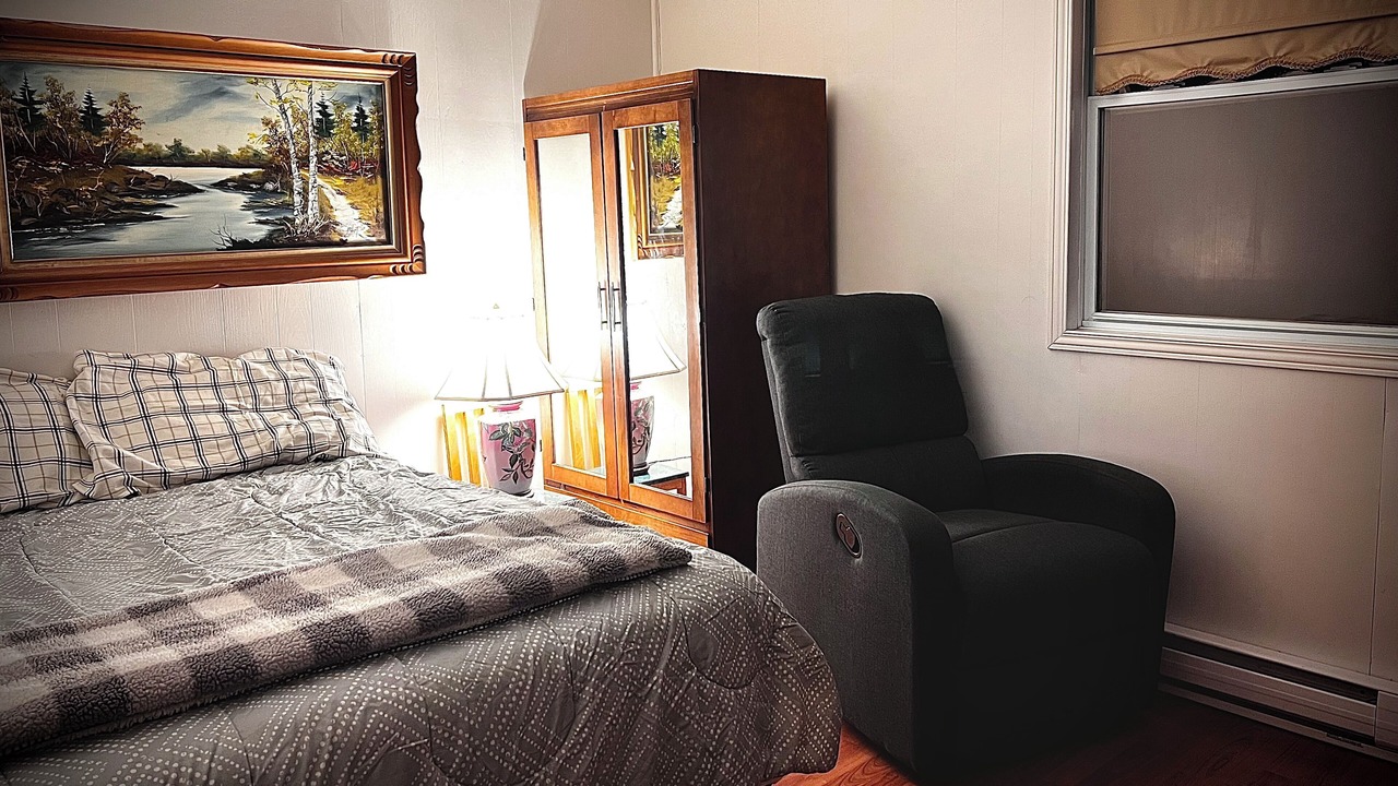 Photo of Bedroom in Pontiac