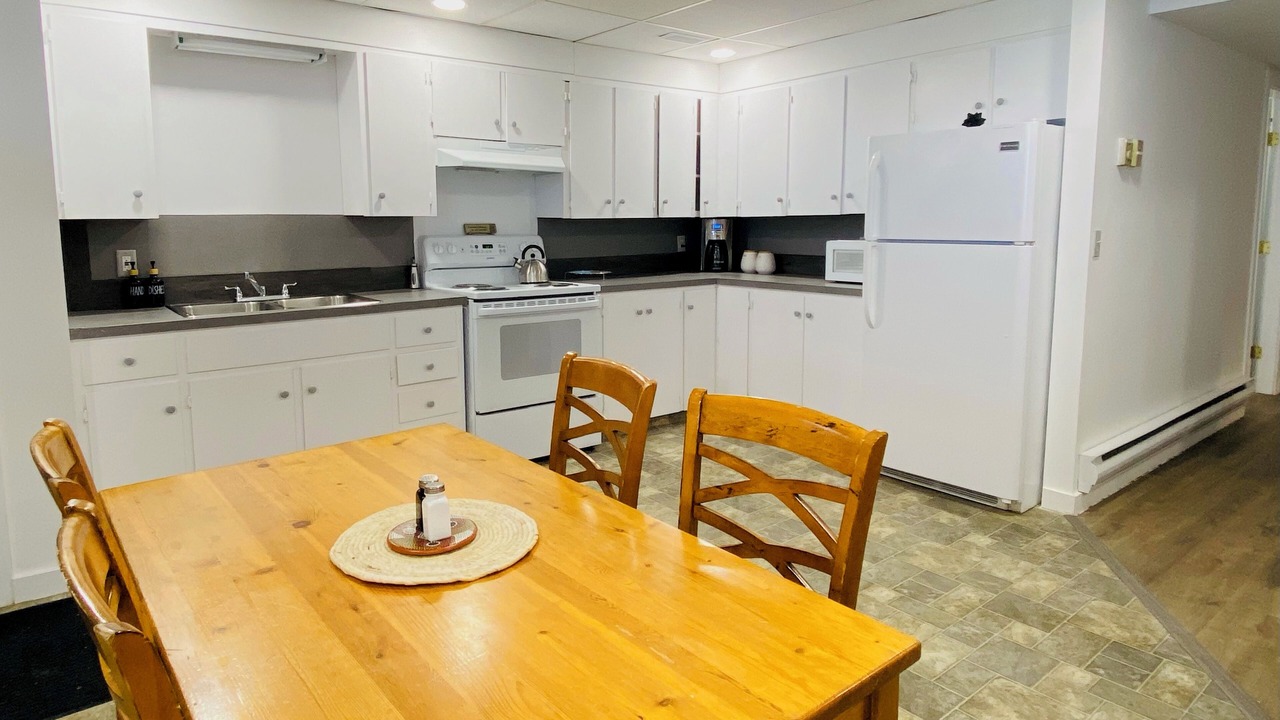 Photo of Kitchen in Cariboo Chilcotin Coast