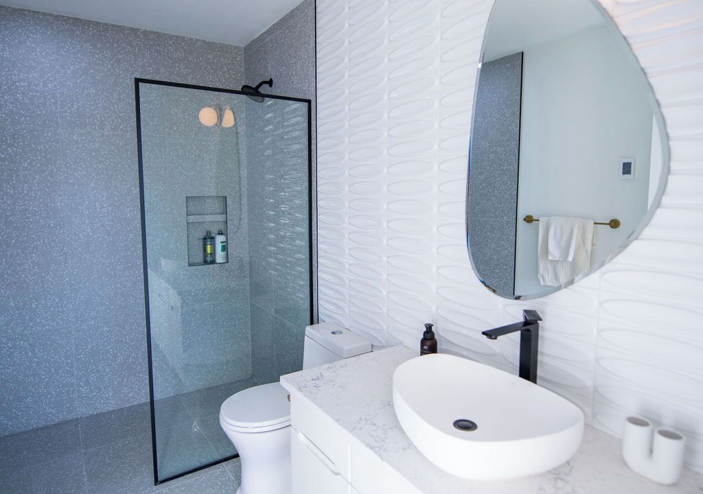 Photo of Bathroom in West Sechelt