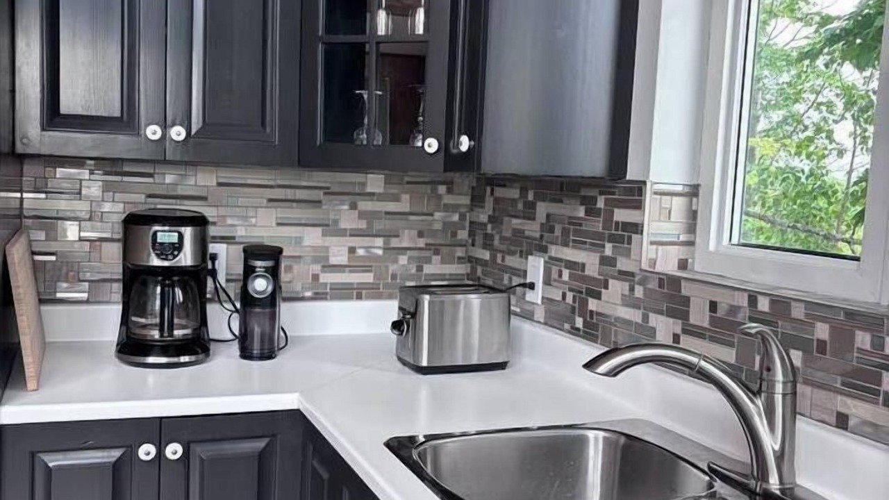 Photo of Kitchen in Sainte-Marguerite-du-Lac-Masson