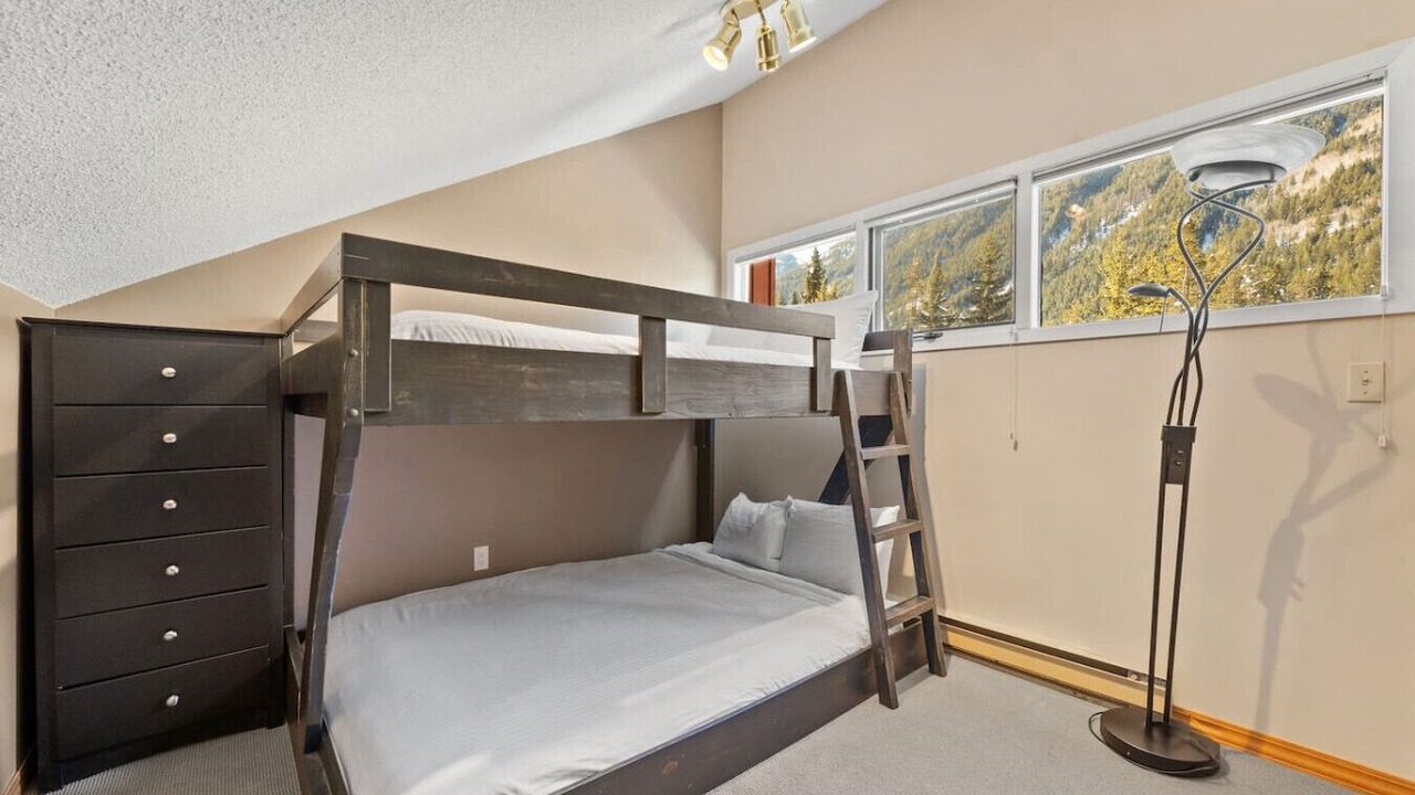 Photo of Bedroom in East Kootenay