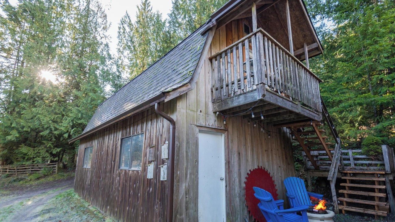 Photo of Outdoor in Shawnigan Lake