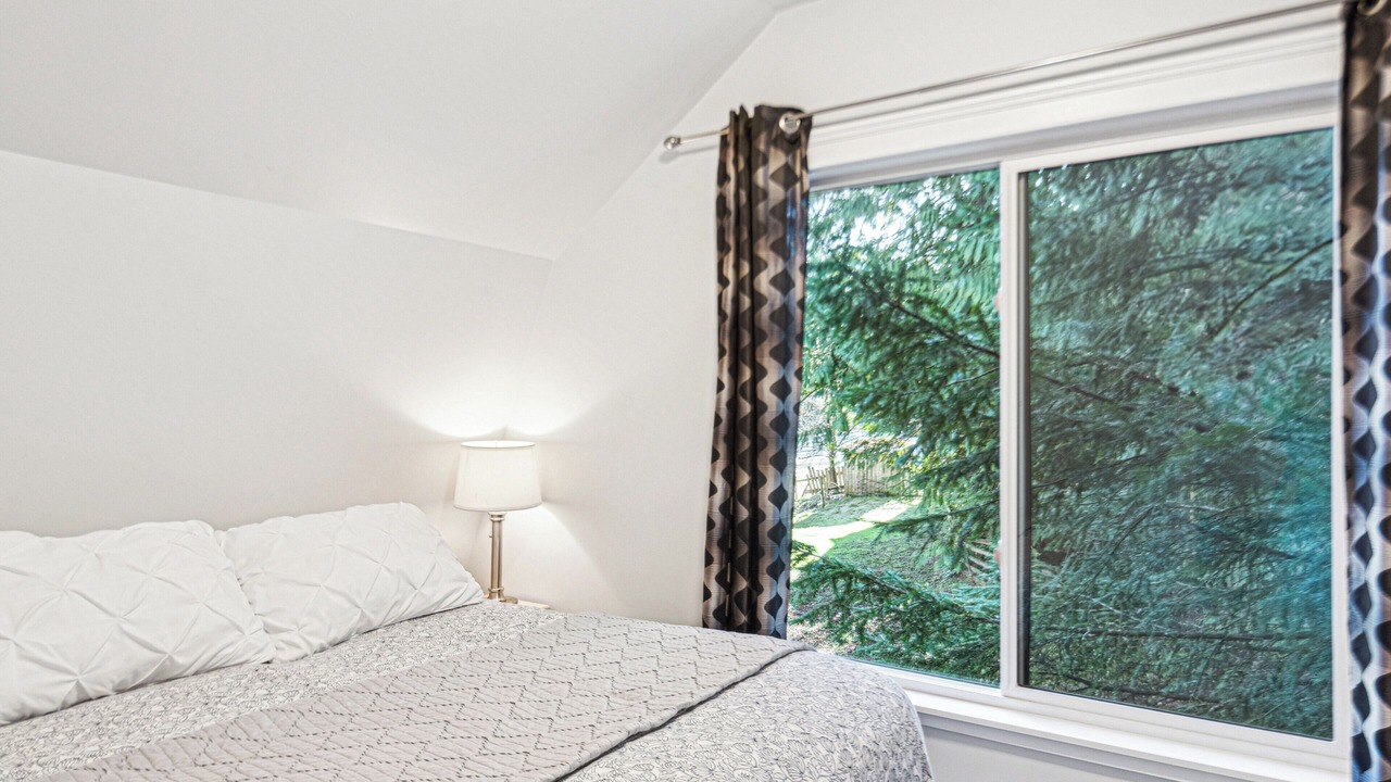 Photo of Bedroom in Shawnigan Lake