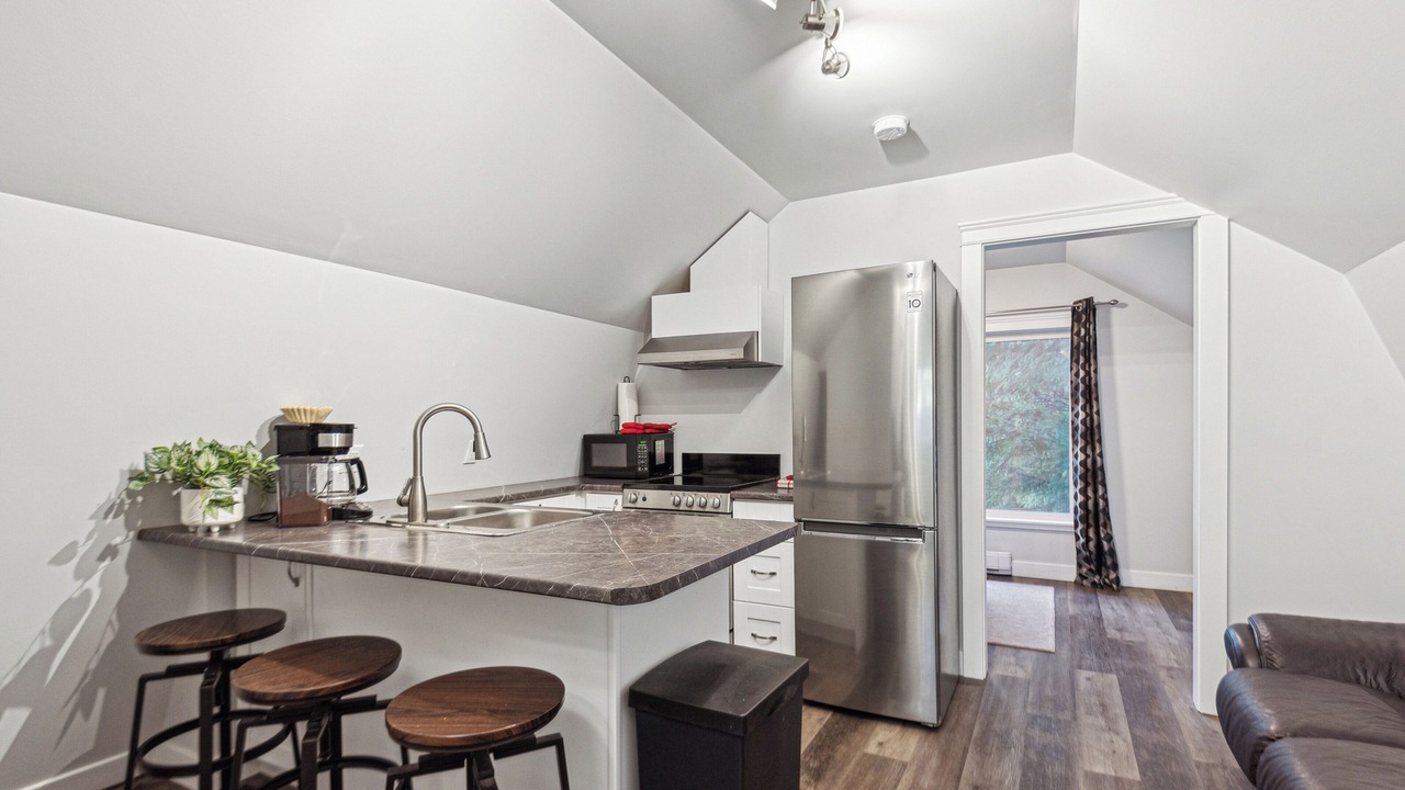 Photo of Kitchen in Shawnigan Lake