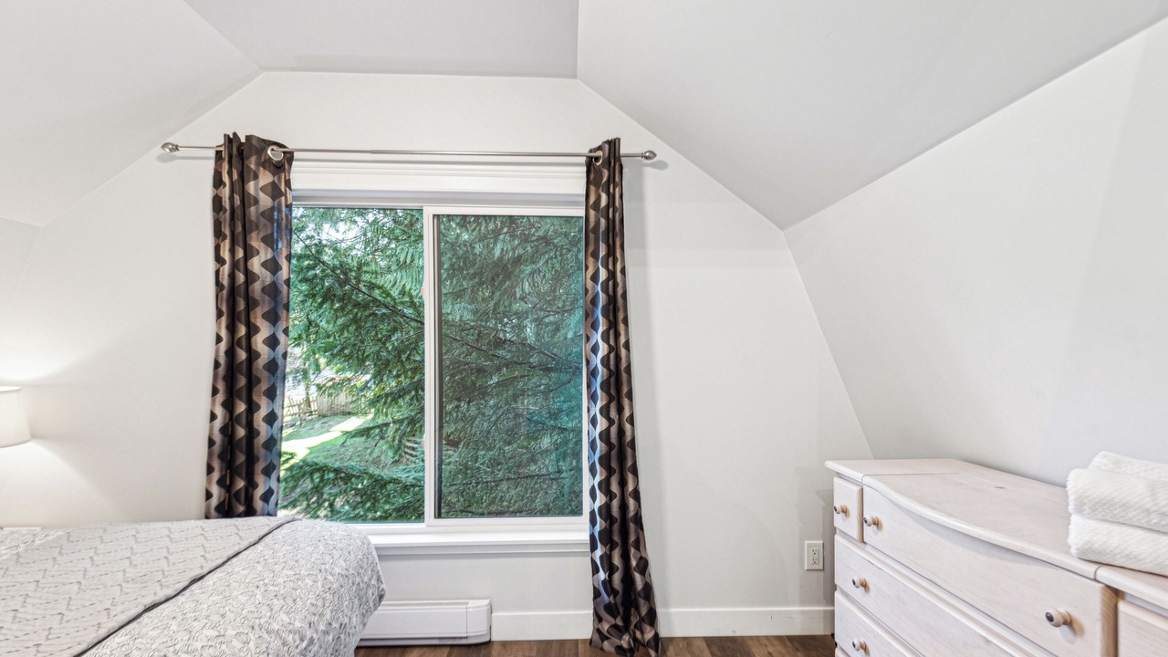 Photo of Bedroom in Shawnigan Lake