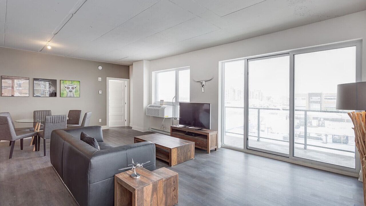 Photo of Livingroom in Laval
