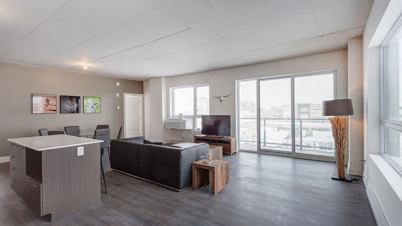 Photo of Livingroom in Laval
