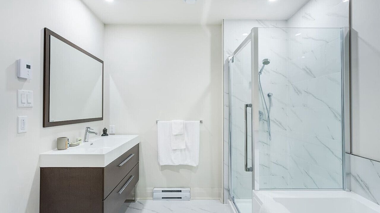 Photo of Bathroom in Laval