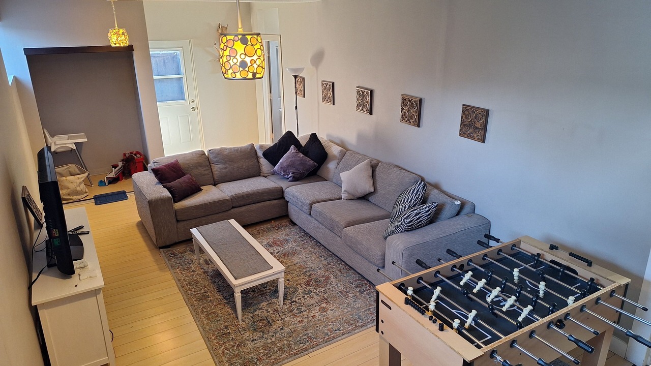 Photo of Livingroom in Hamilton