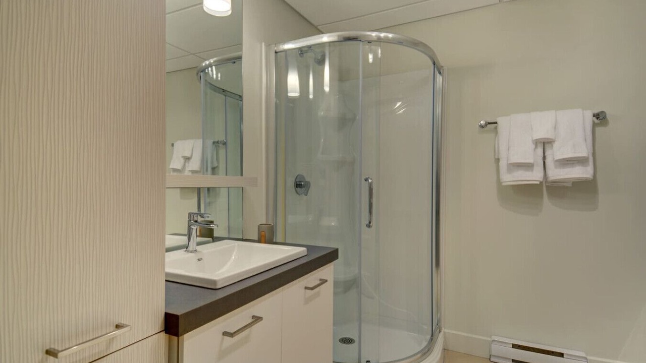 Photo of Bathroom in Cite-Universitaire