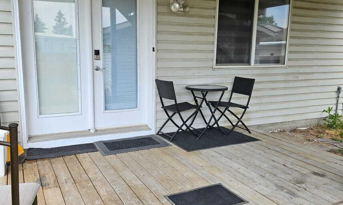 Photo of Outdoor in Arbour Lake