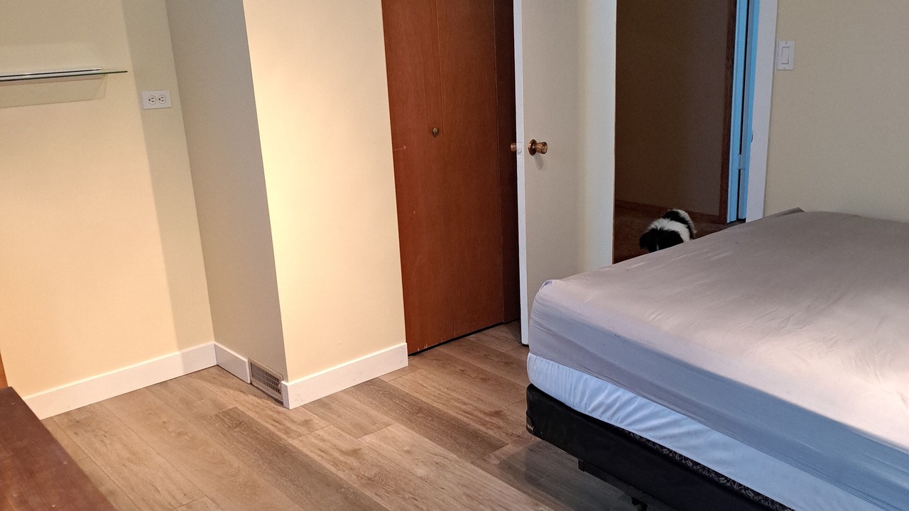 Photo of Bedroom in Division No. 8