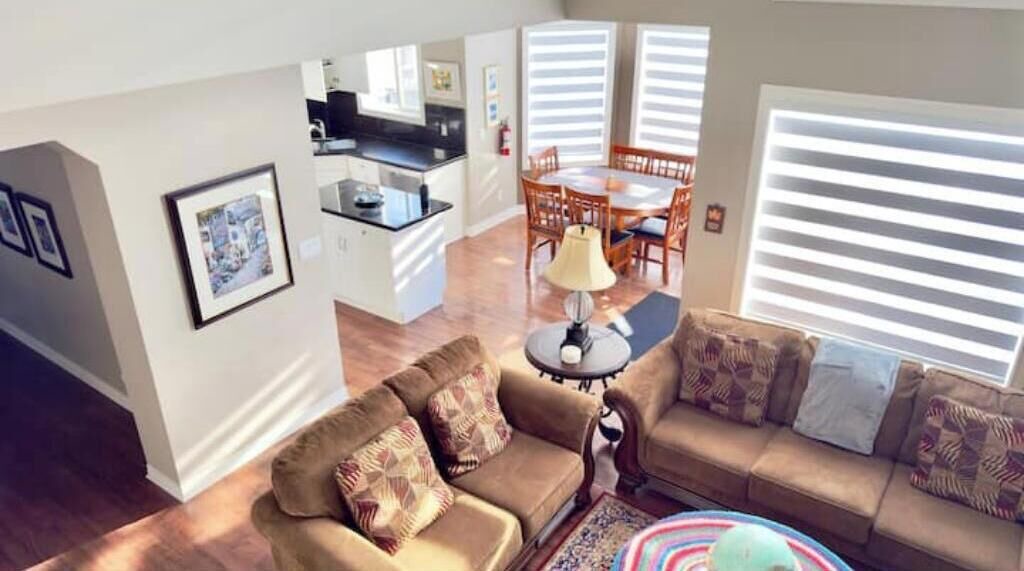 Photo of Livingroom in Southeast Calgary