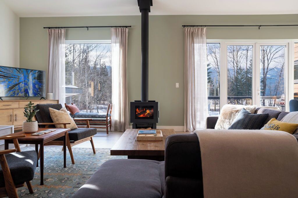 Photo of Livingroom in Revelstoke