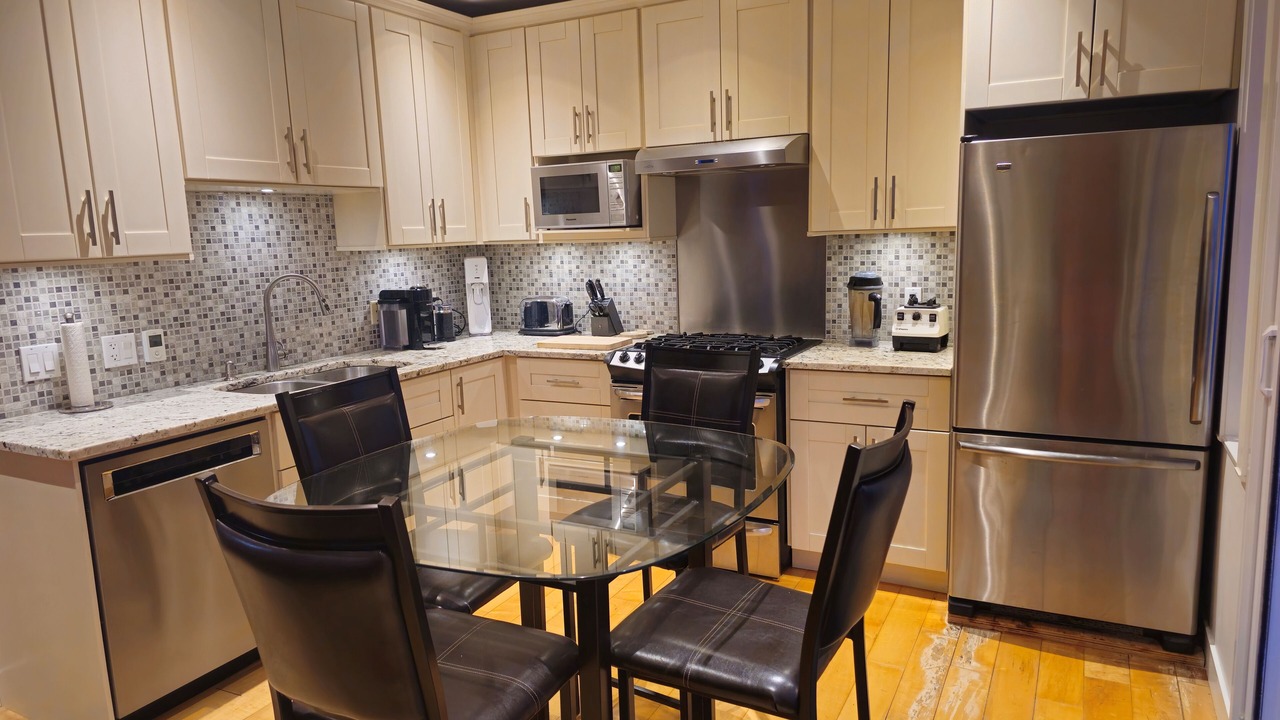 Photo of Kitchen in Riley Park