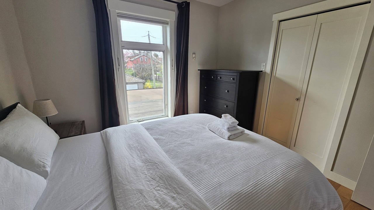 Photo of Bedroom in Riley Park