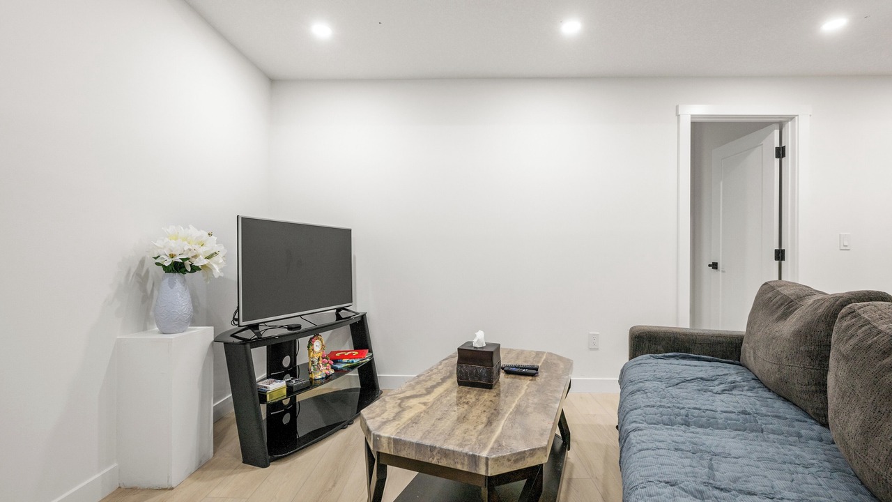 Photo of Livingroom in Chestermere