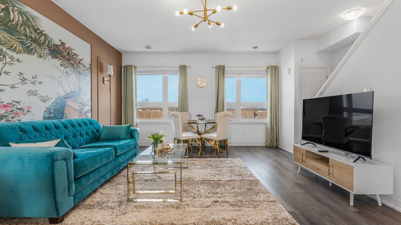 Photo of Livingroom in Niagara Falls