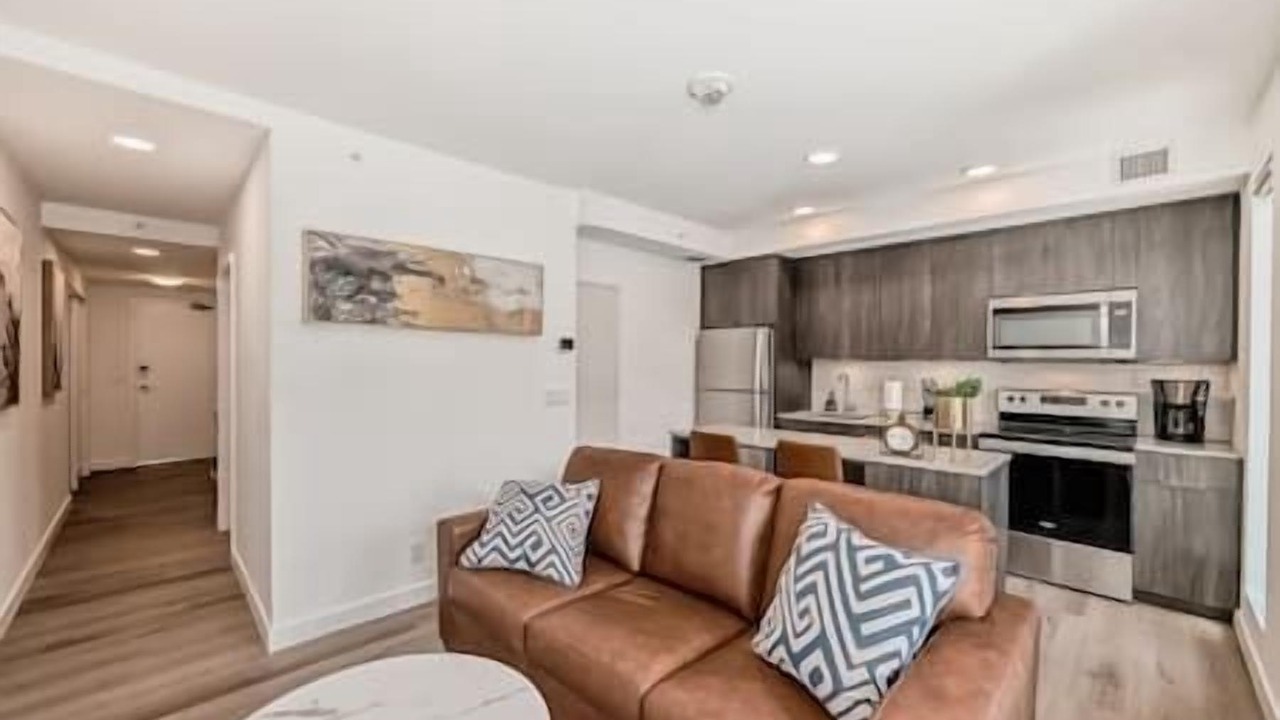 Photo of Livingroom in Bridgeland