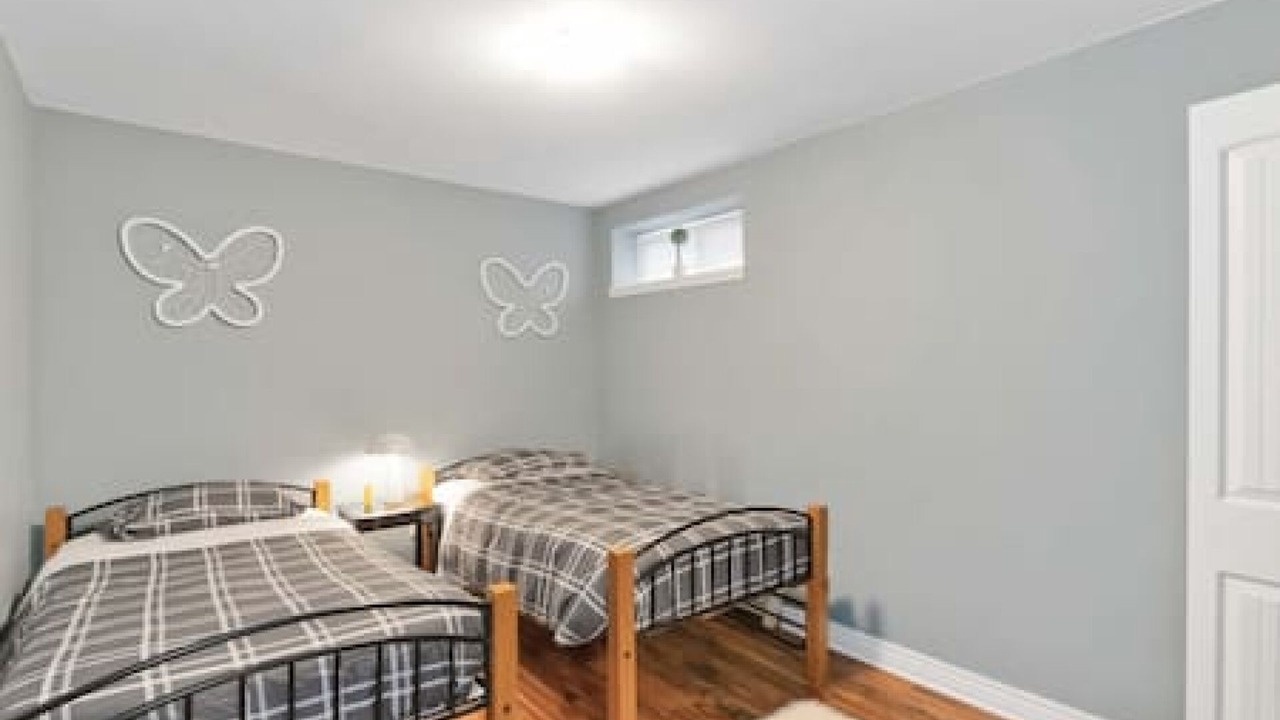 Photo of Bedroom in East Newton North