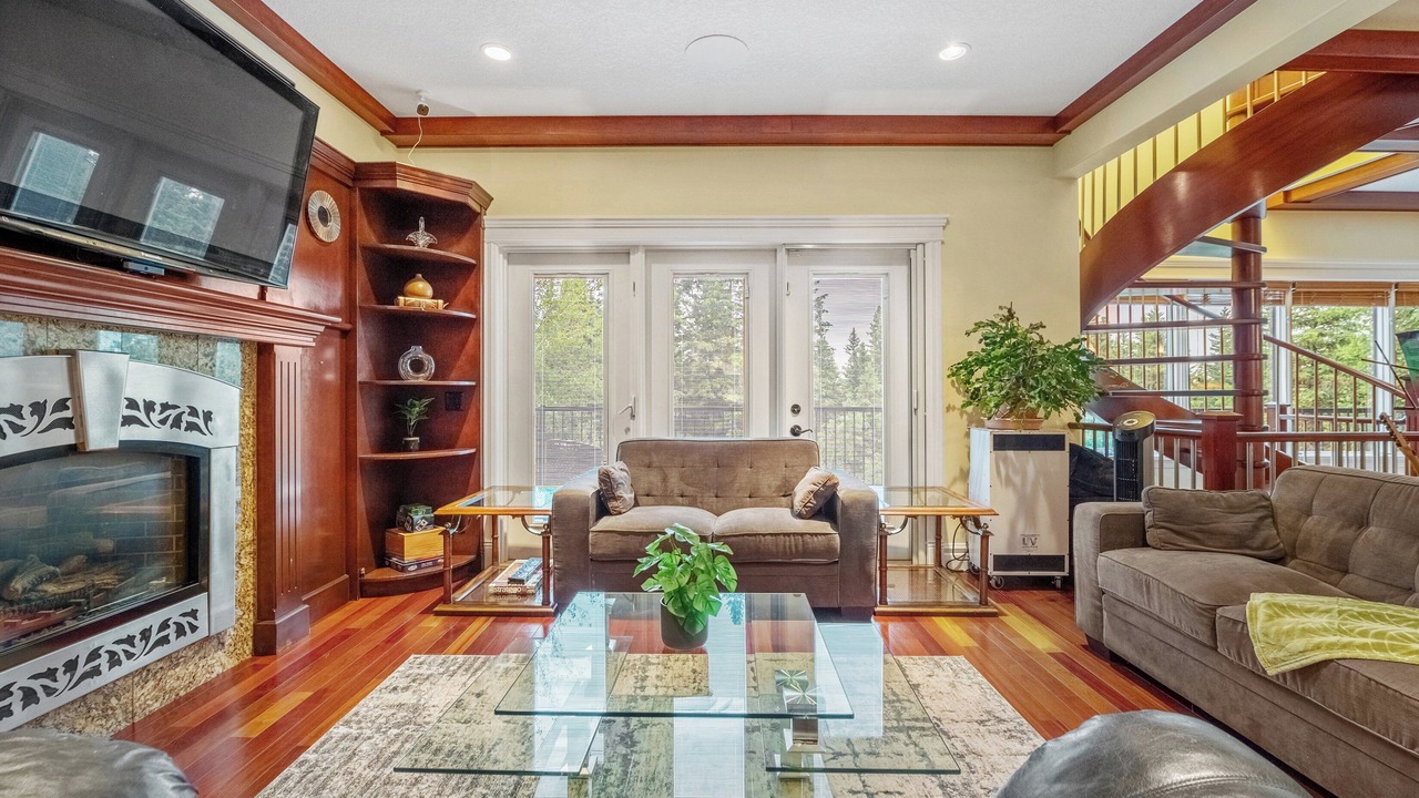 Photo of Livingroom in Southwest Calgary