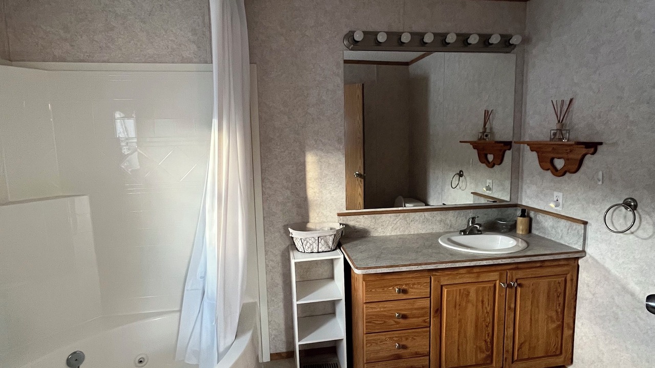 Photo of Bathroom in Rochon Sands