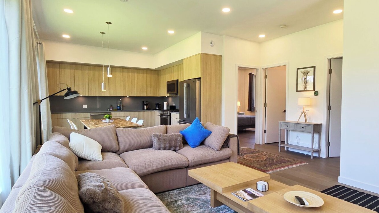 Photo of Livingroom in East Kootenay