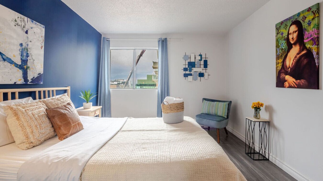 Photo of Bedroom in Quartier des Spectacles