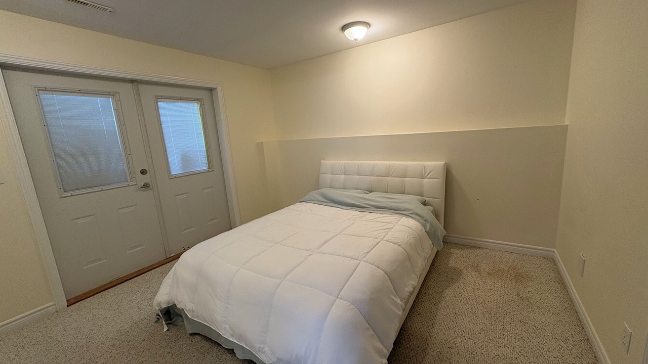 Photo of Bedroom in Promontory