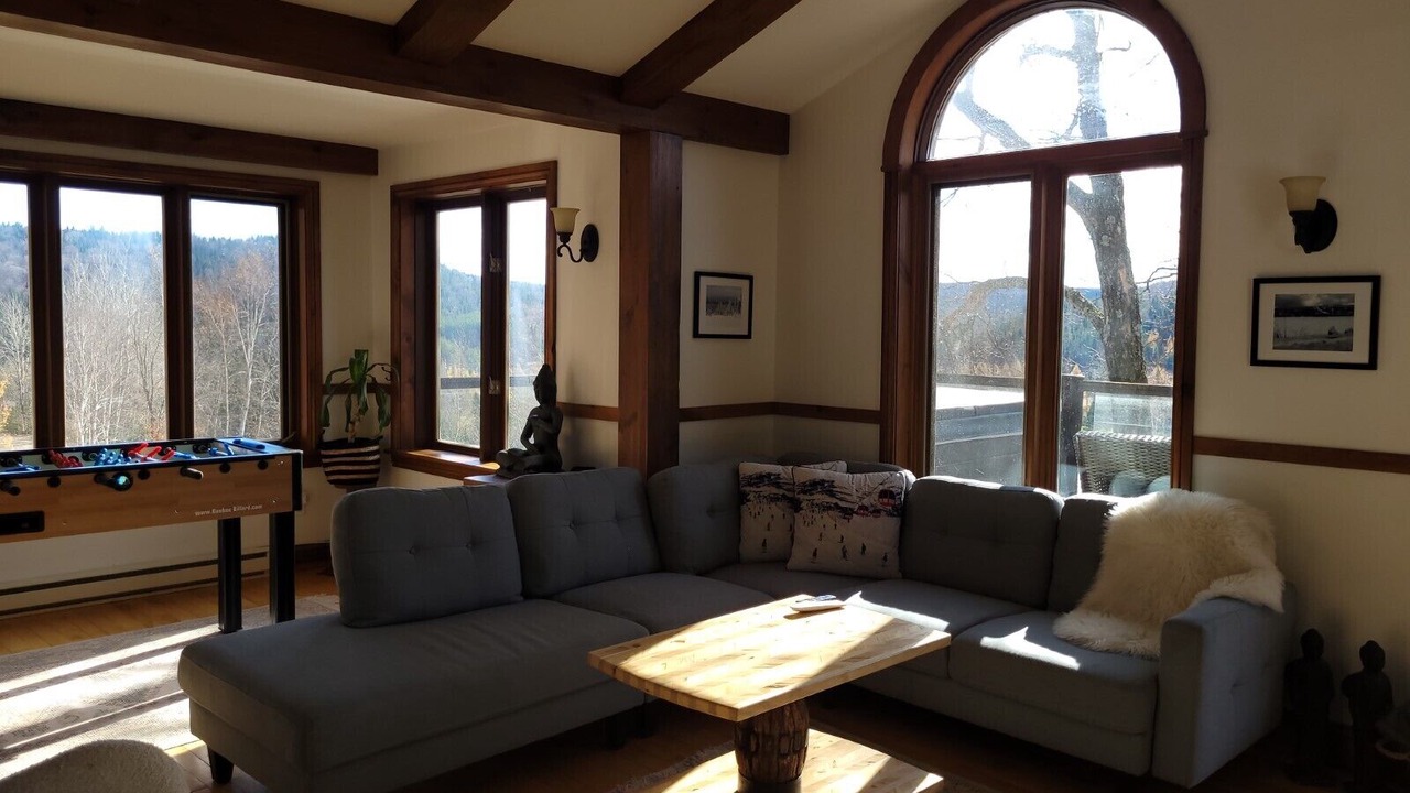 Photo of Livingroom in Saint-Faustin-Lac-Carre